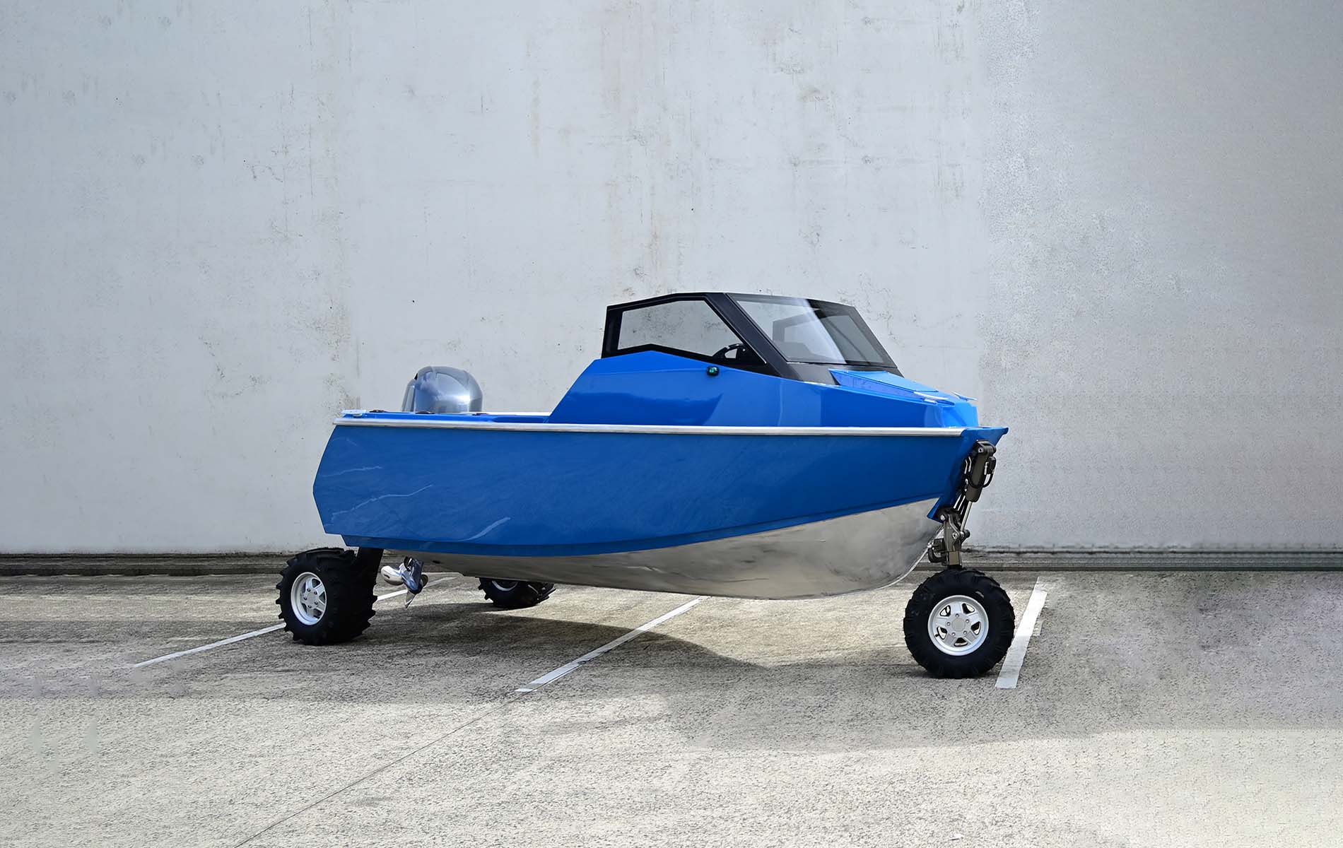 Stryda 500C Lite - amphibious boat